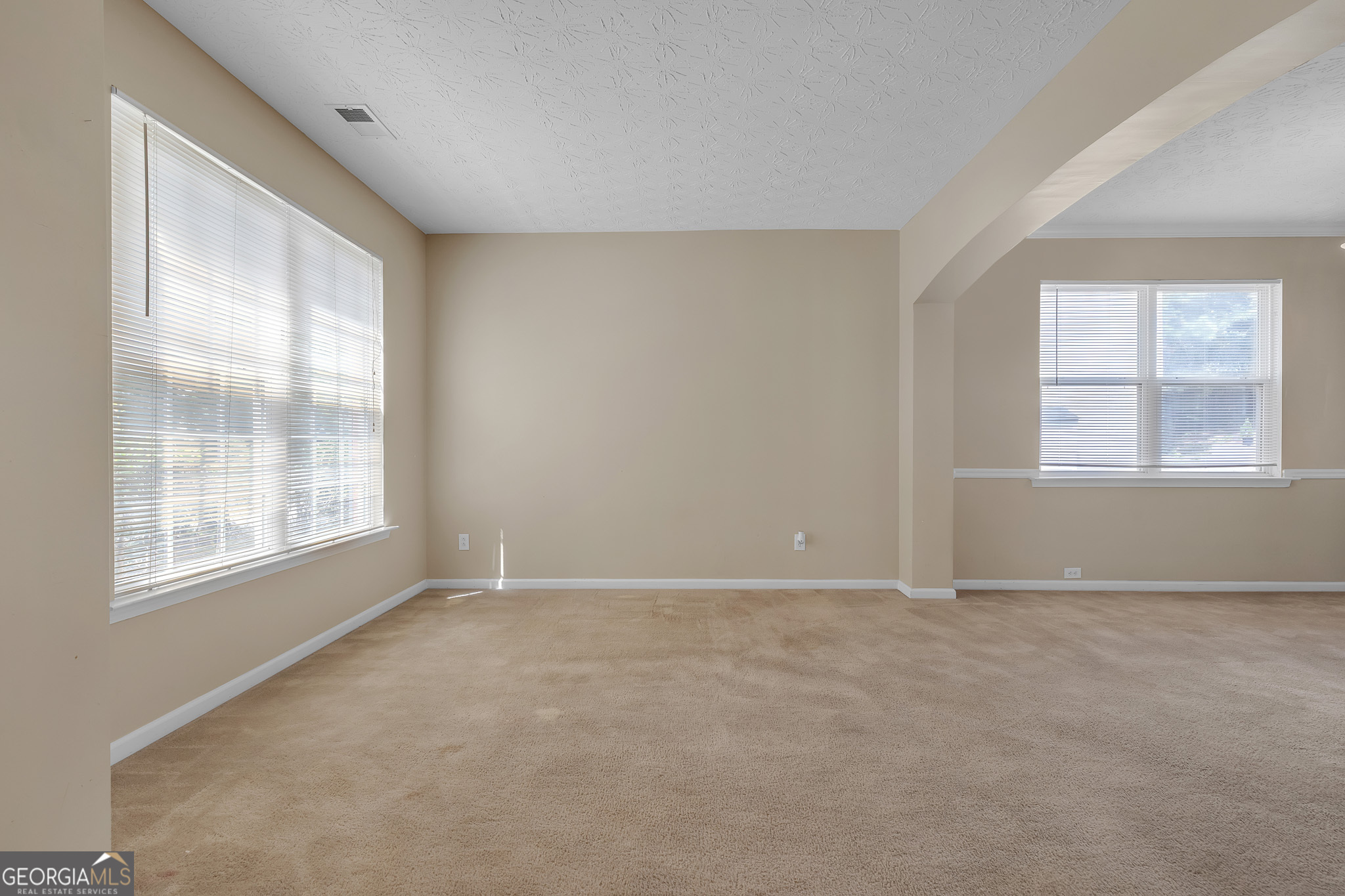 203 Silver Arrow CIR