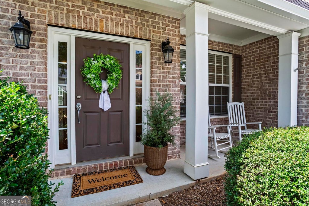 Photo of 5886 Buckner Creek Drive SE, Mableton, GA 30126 (MLS # 10840258)