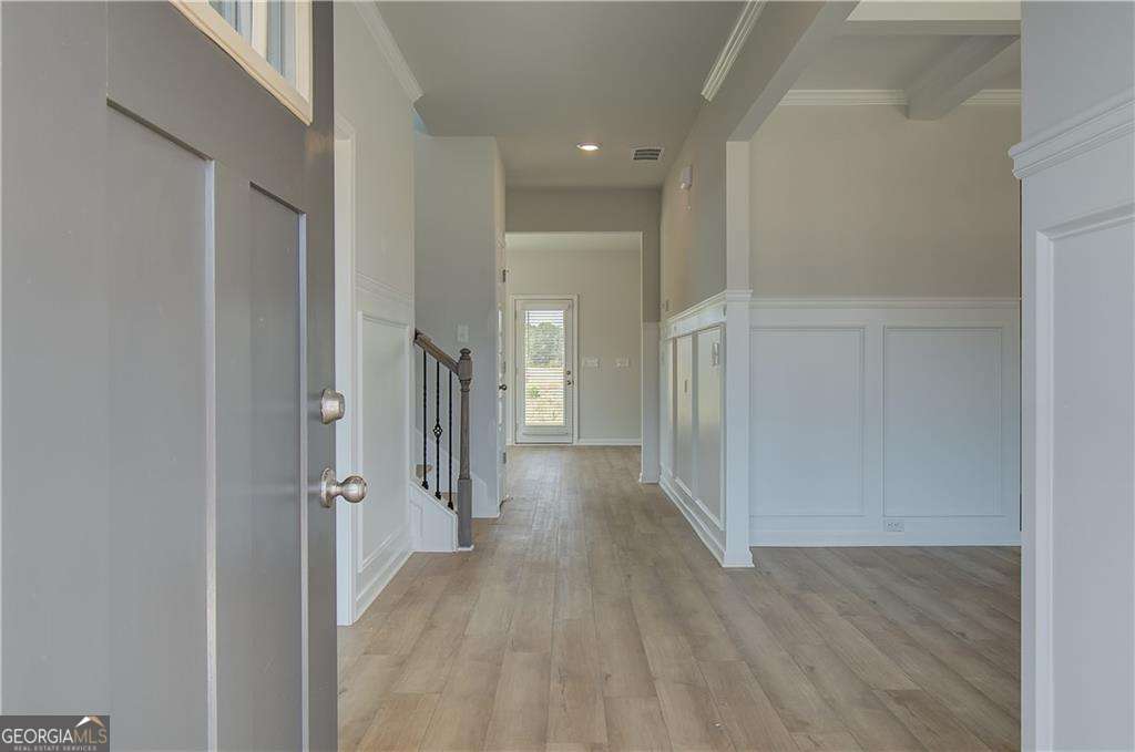 413 Sheridan DR
