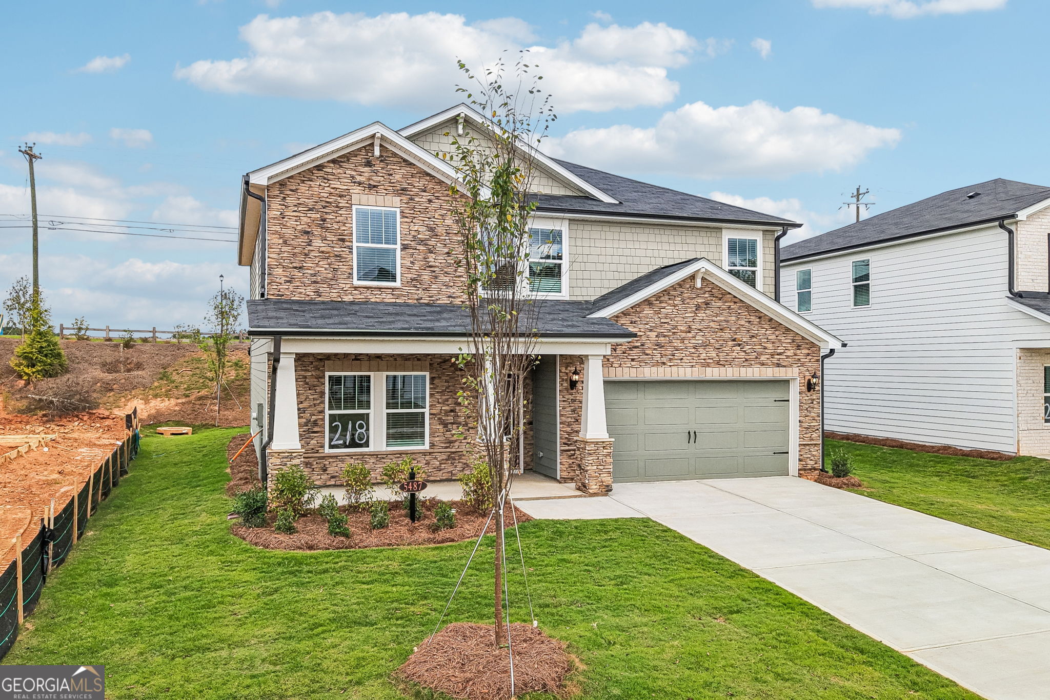 5487 Cabernet LN