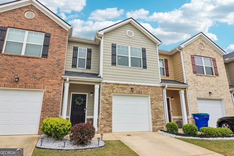 Photo of 6314 Rockaway Road, Atlanta, GA 30349 (MLS # 10757382)