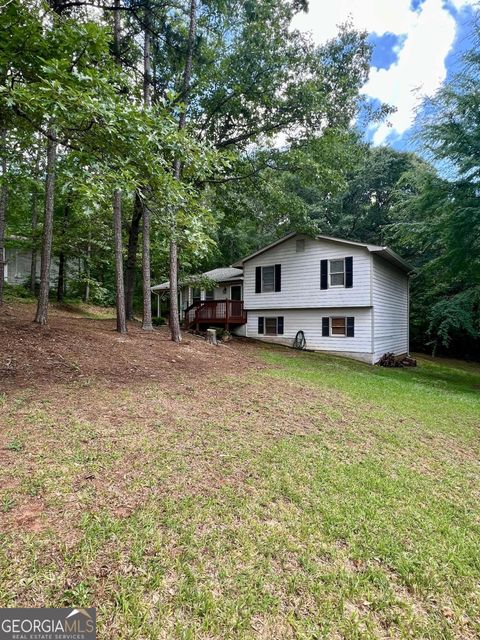 A home in Newnan