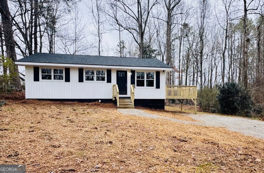 Photo of 80 Walker Drive, Carrollton, GA 30116 (MLS # 10678710)