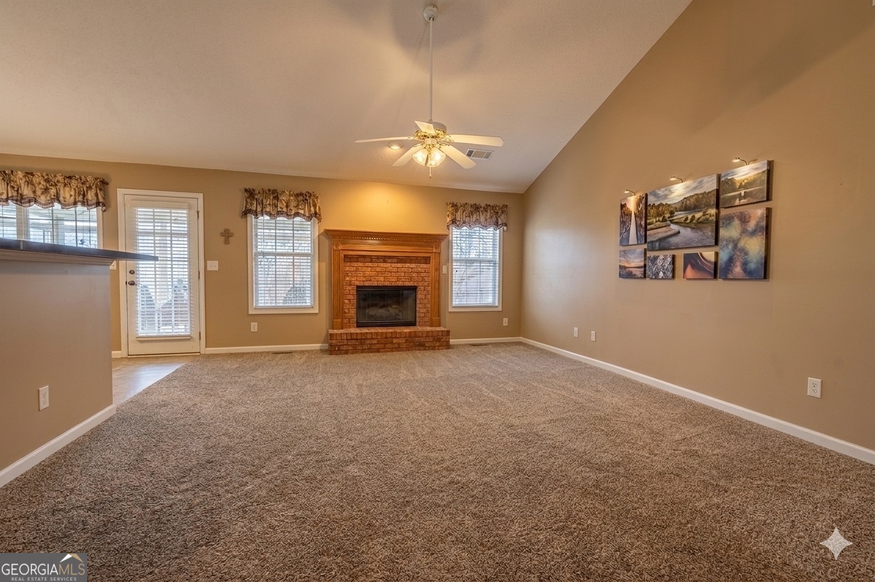 3385 Stoneleigh Run DR