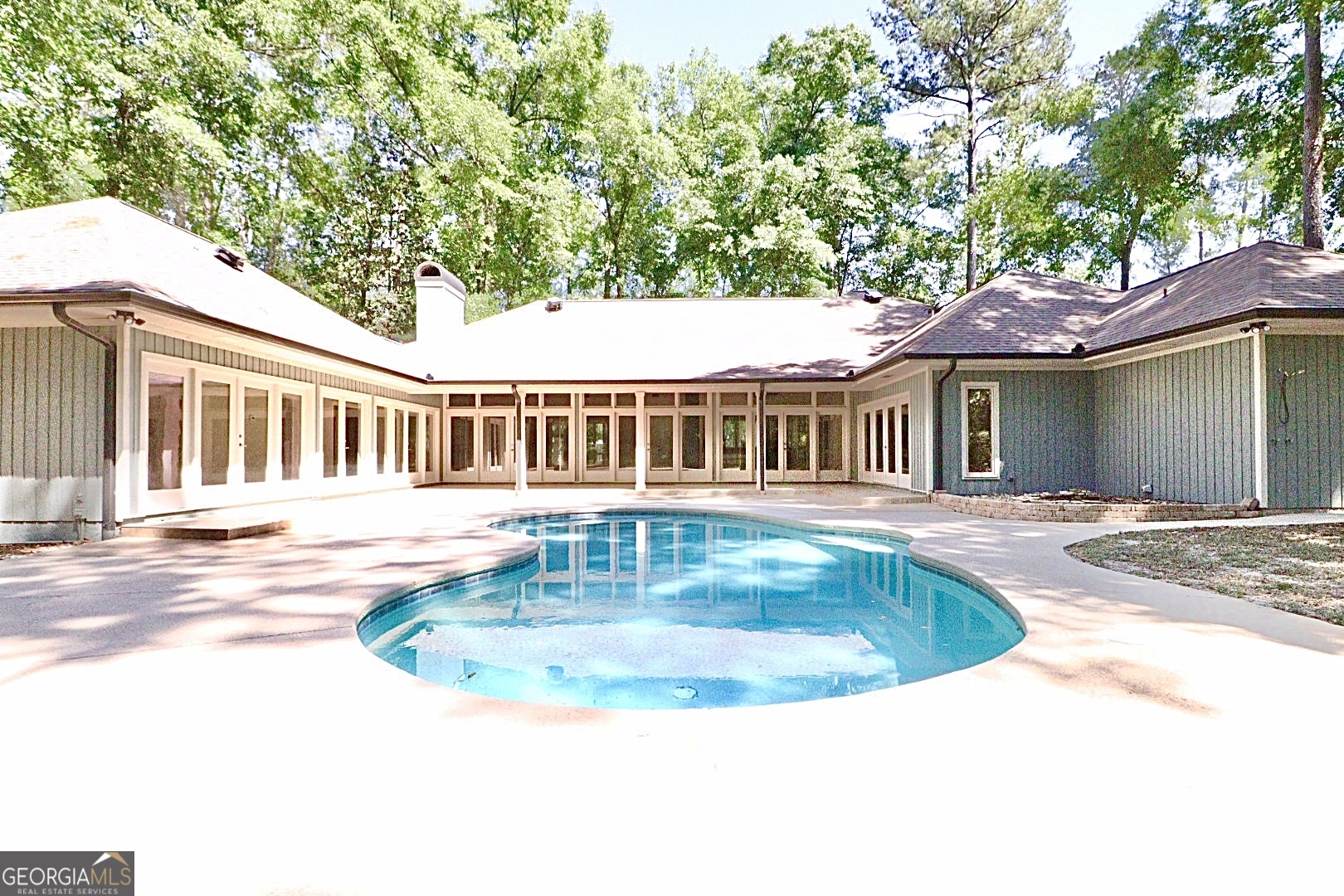 3338 Plantation DR