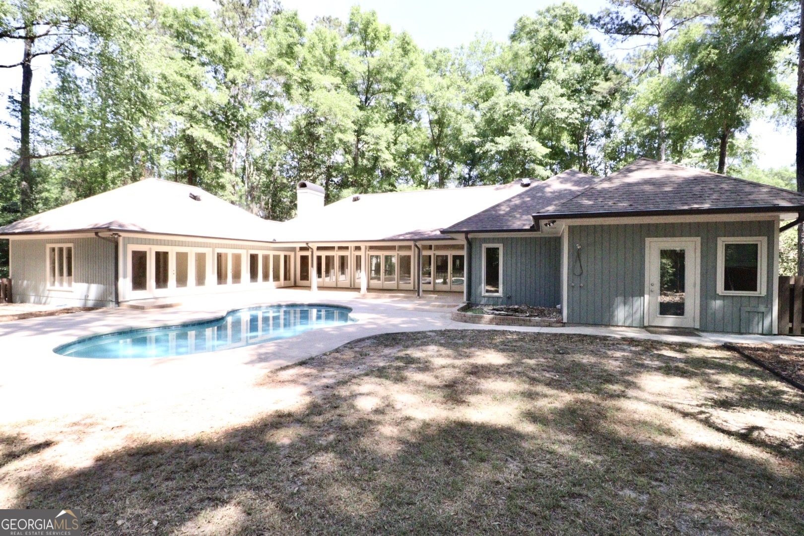 3338 Plantation DR