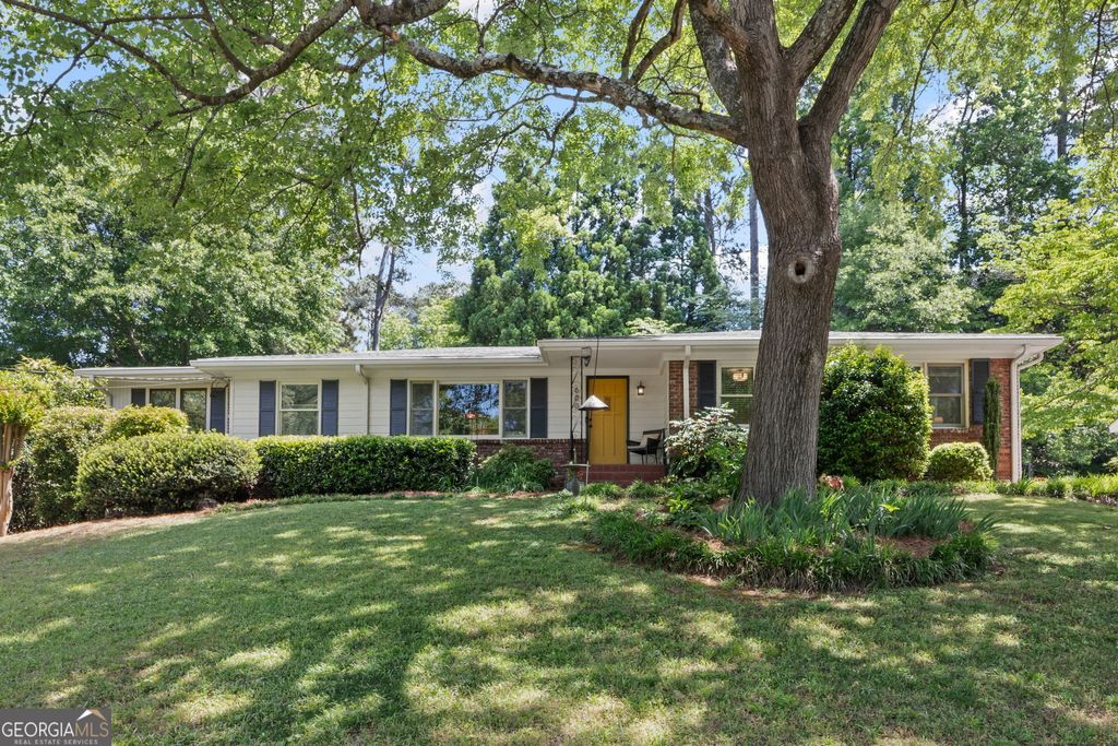 Photo of 600 Densley Drive, Decatur, GA 30033 (MLS # 10760661)