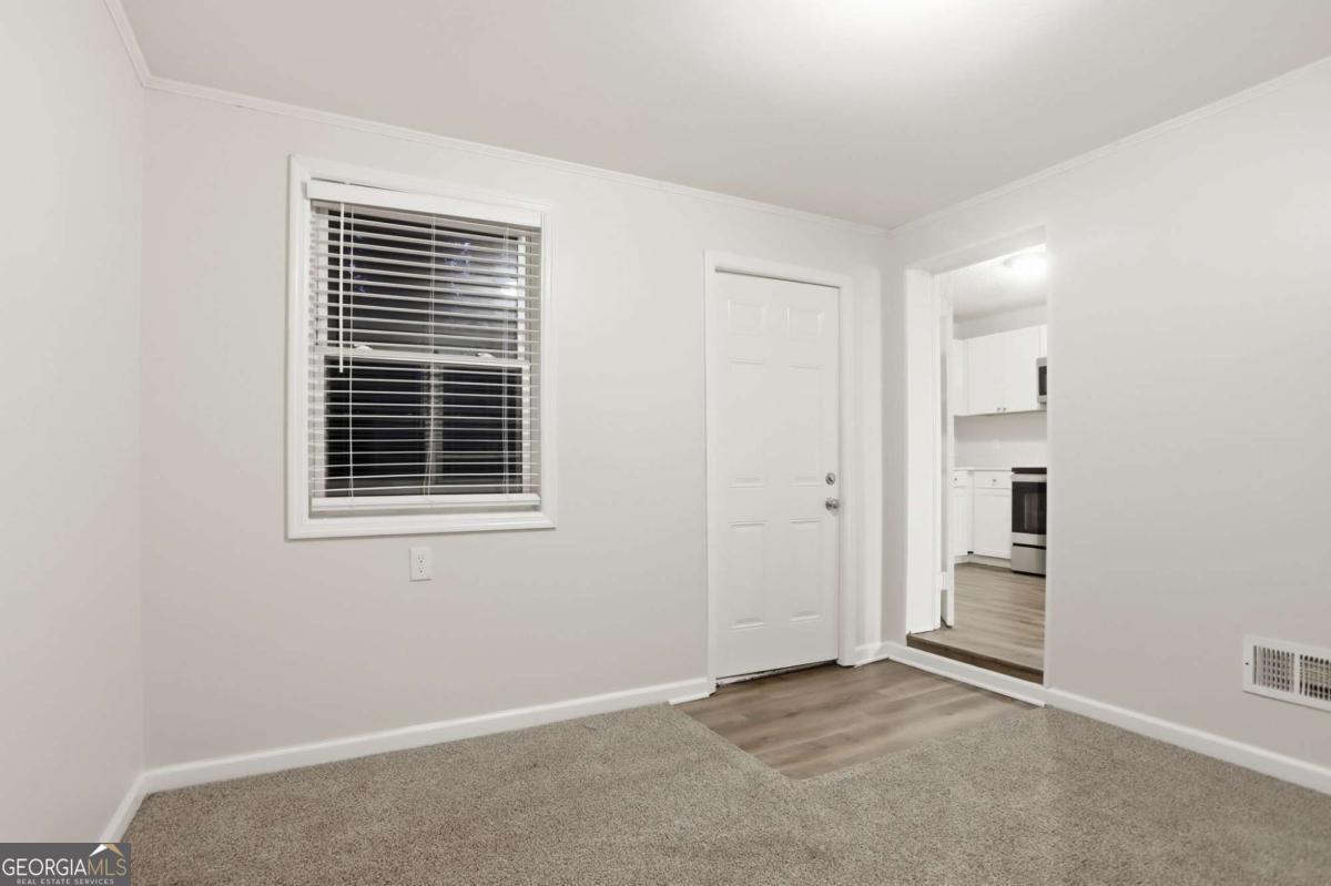 3896 Rux RD SW