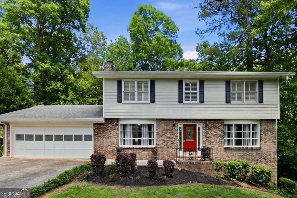 Photo of 2590 Bentbrook Court, Atlanta, GA 30360 (MLS # 10770130)