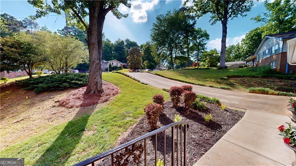 2590 Bentbrook CT