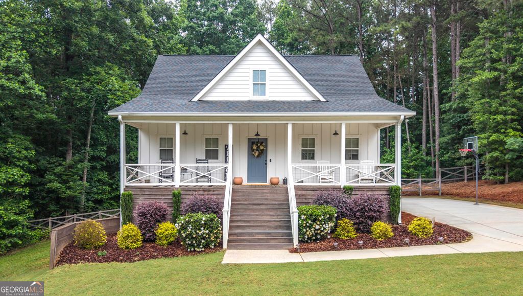 Photo of 406 Mill Run Drive, Bremen, GA 30110 (MLS # 10769624)