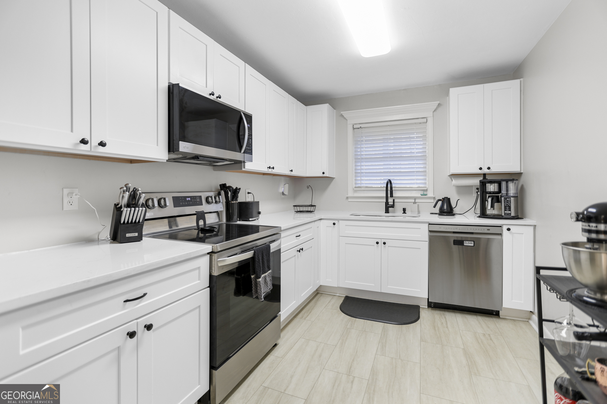 9 W Park CT