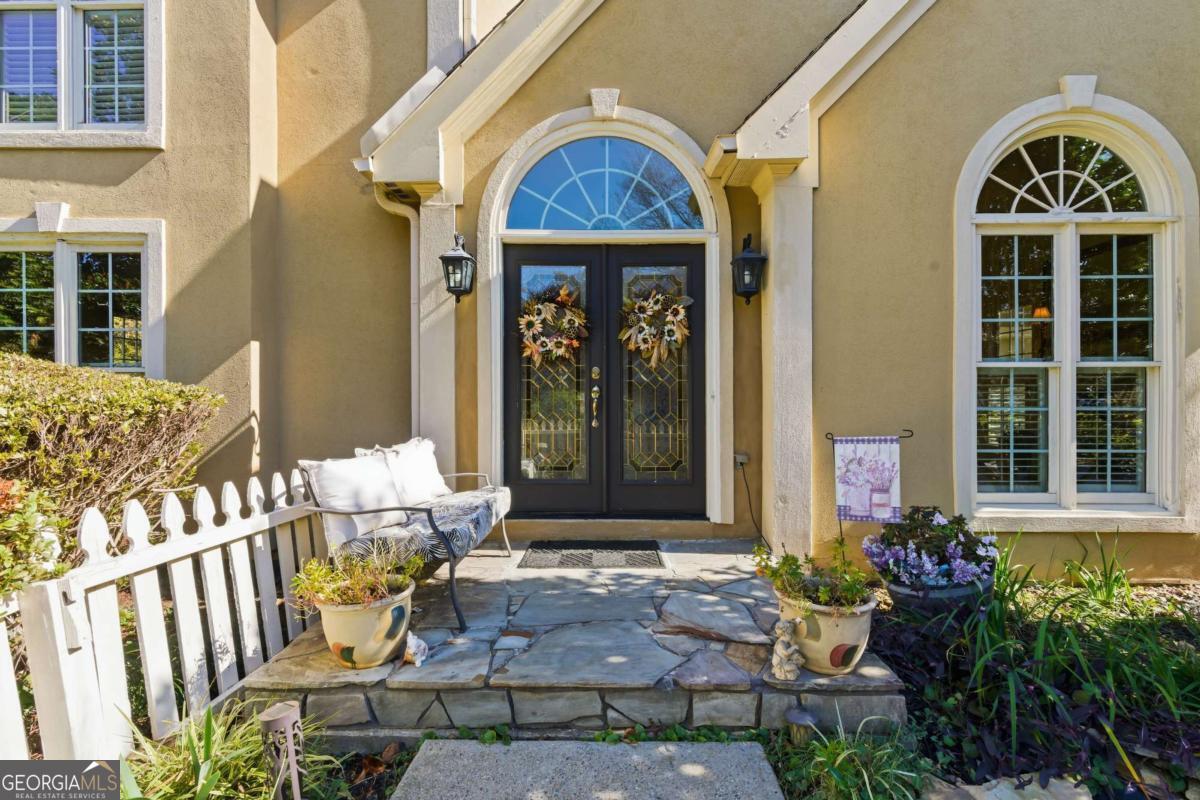 591 Delphinium BLVD NW