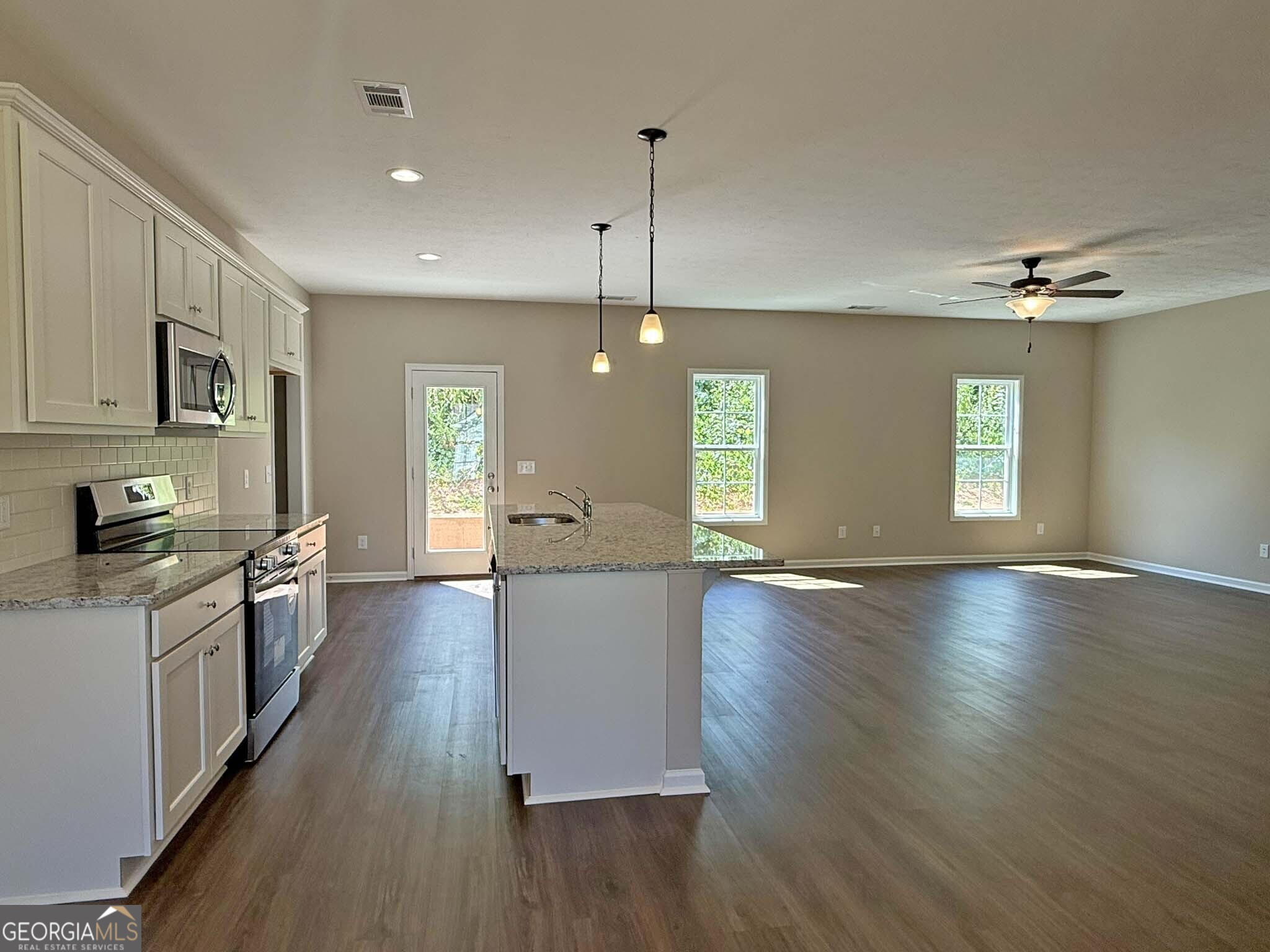 Creekside - Residential