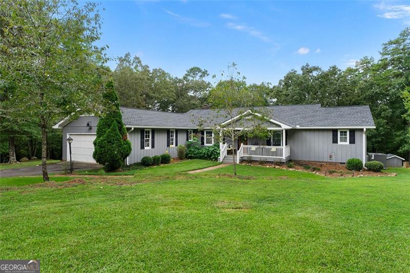 370 Youngs Mill RD