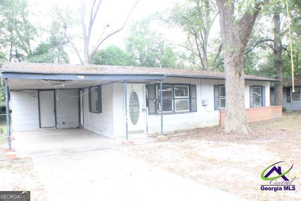 Photo of 2452 Thrasher Avenue, Macon, GA 31206 (MLS # 10625127)