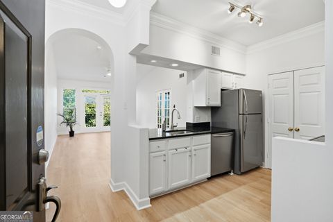 3777 PEACHTREE RD NE 933 Brookhaven GA 30319