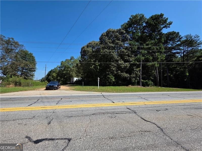 7068 Highway 53