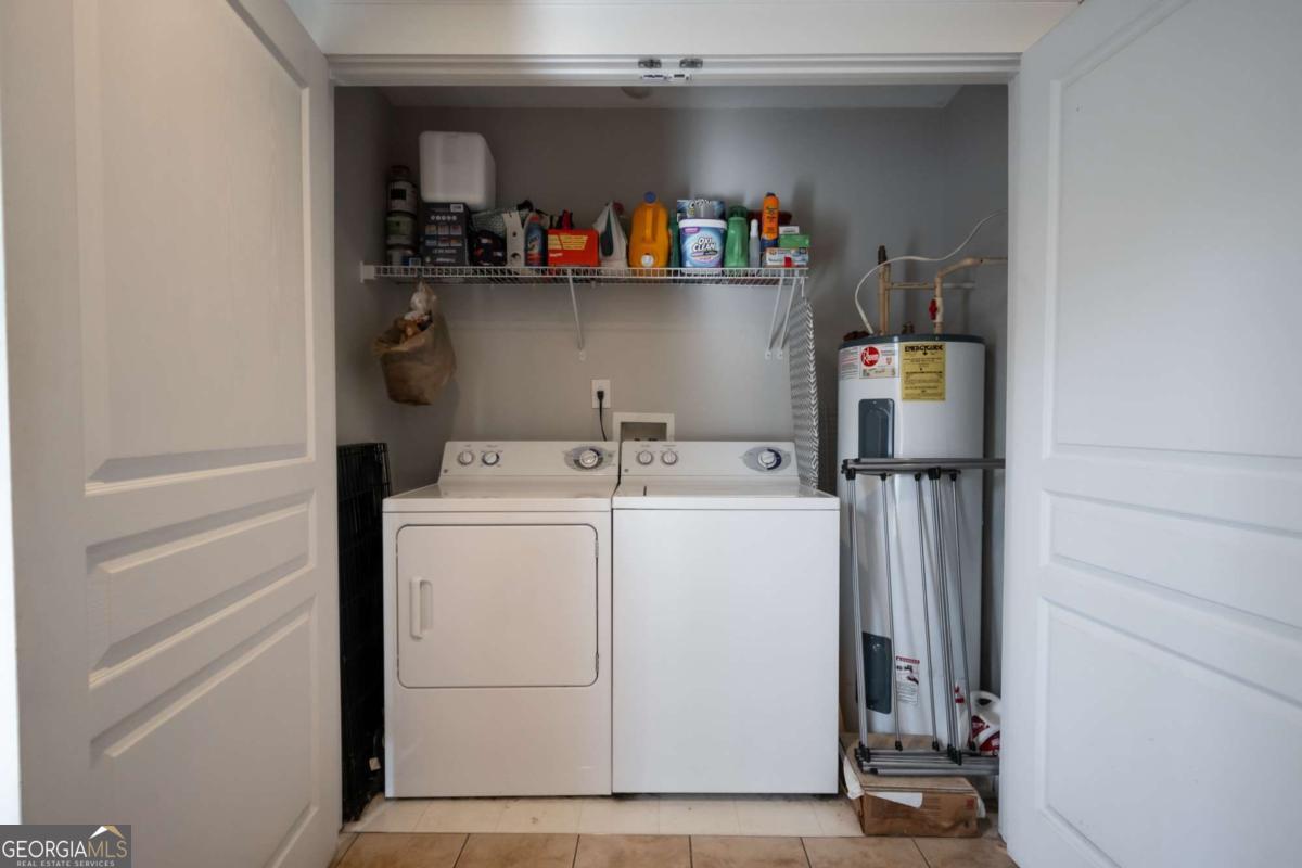 660 Barnett Shoals RD 410