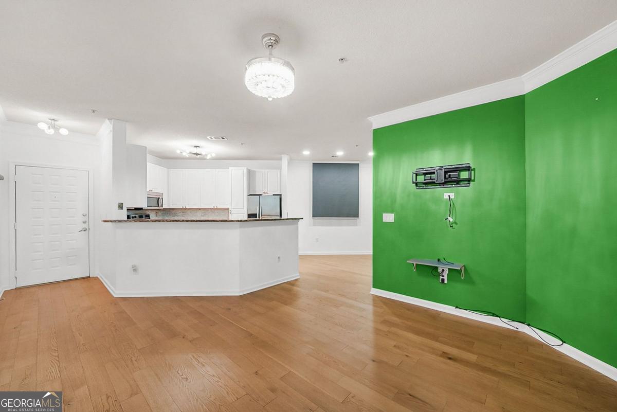 10 Perimeter Summit BLVD NE 4116