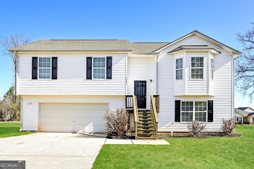 Photo of 6864 Amethyst Avenue, Rex, GA 30273 (MLS # 10676360)