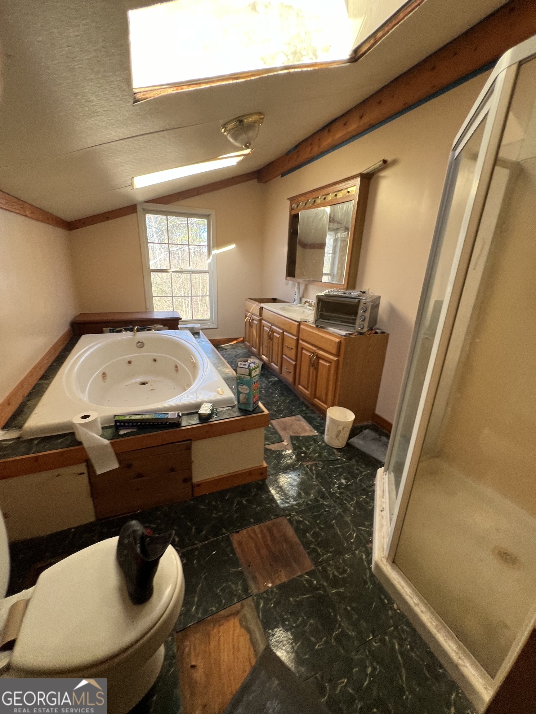 Flowery Branch, Georgia 30542, United States, 3 Bedrooms Bedrooms, ,2 BathroomsBathrooms,Residential,Active,96425