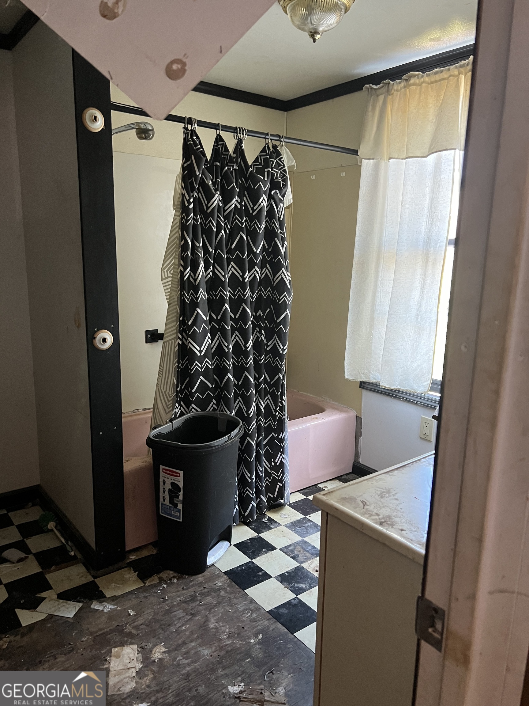 Flowery Branch, Georgia 30542, United States, 3 Bedrooms Bedrooms, ,2 BathroomsBathrooms,Residential,Active,96425