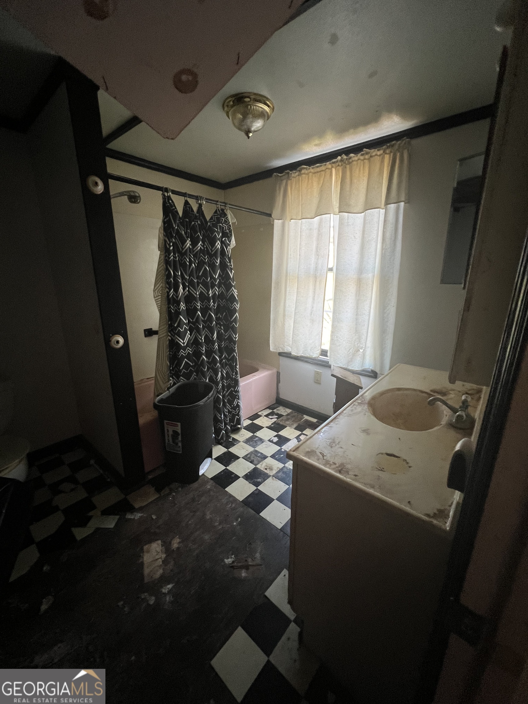 Flowery Branch, Georgia 30542, United States, 3 Bedrooms Bedrooms, ,2 BathroomsBathrooms,Residential,Active,96425