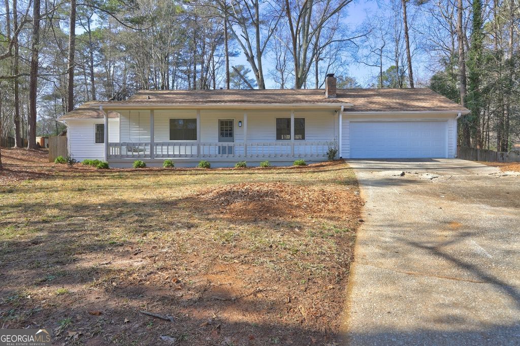 Photo of 105 Longview Circle, Stockbridge, GA 30281 (MLS # 10669660)