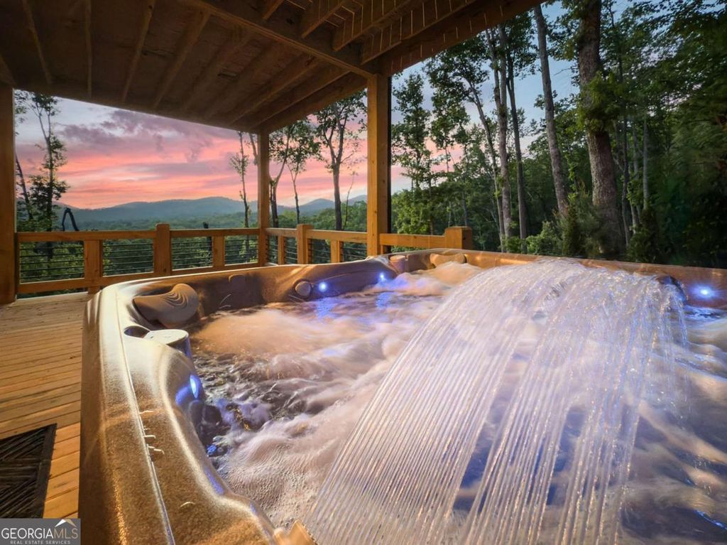 Photo of 245 Mountain Retreat Drive, Morganton, GA 30560 (MLS # 10731231)