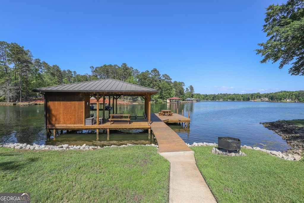 Photo of 262 Poinsettia Place S, Sparta, GA 31087 (MLS # 10767672)