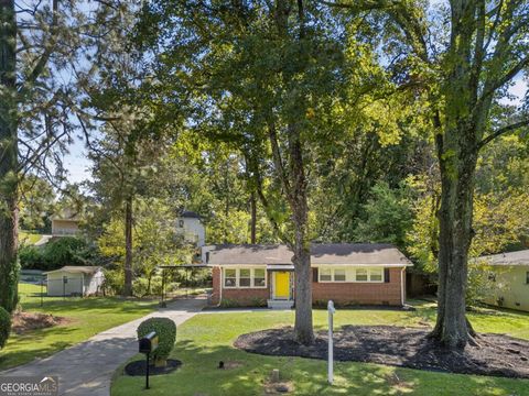 Photo of 1942 E STARMOUNT Way, Decatur, GA 30032 (MLS # 10608683)