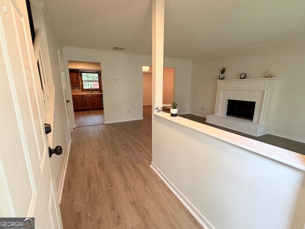 702 Redland DR