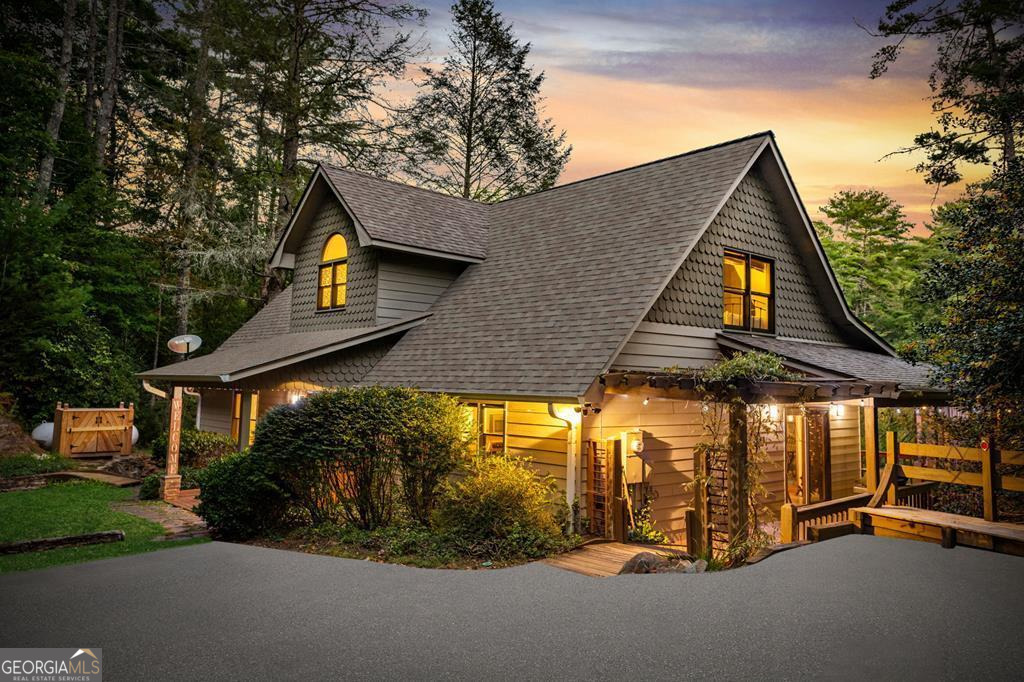 210 White Pine Acres DR