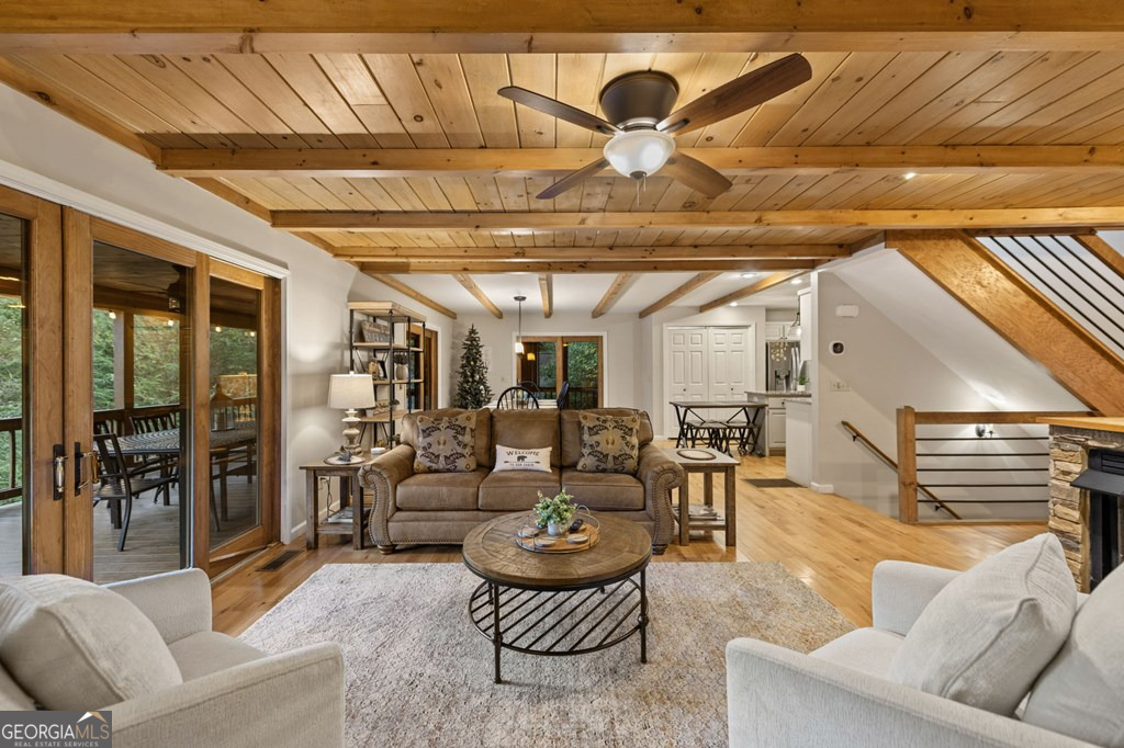 210 White Pine Acres DR