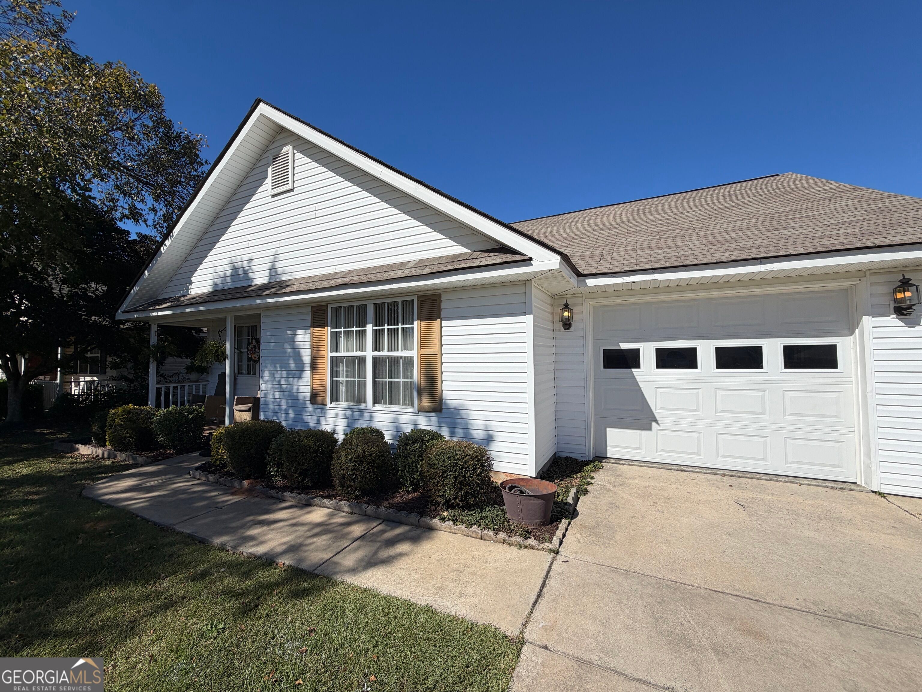 406 Eagles Landing TRL