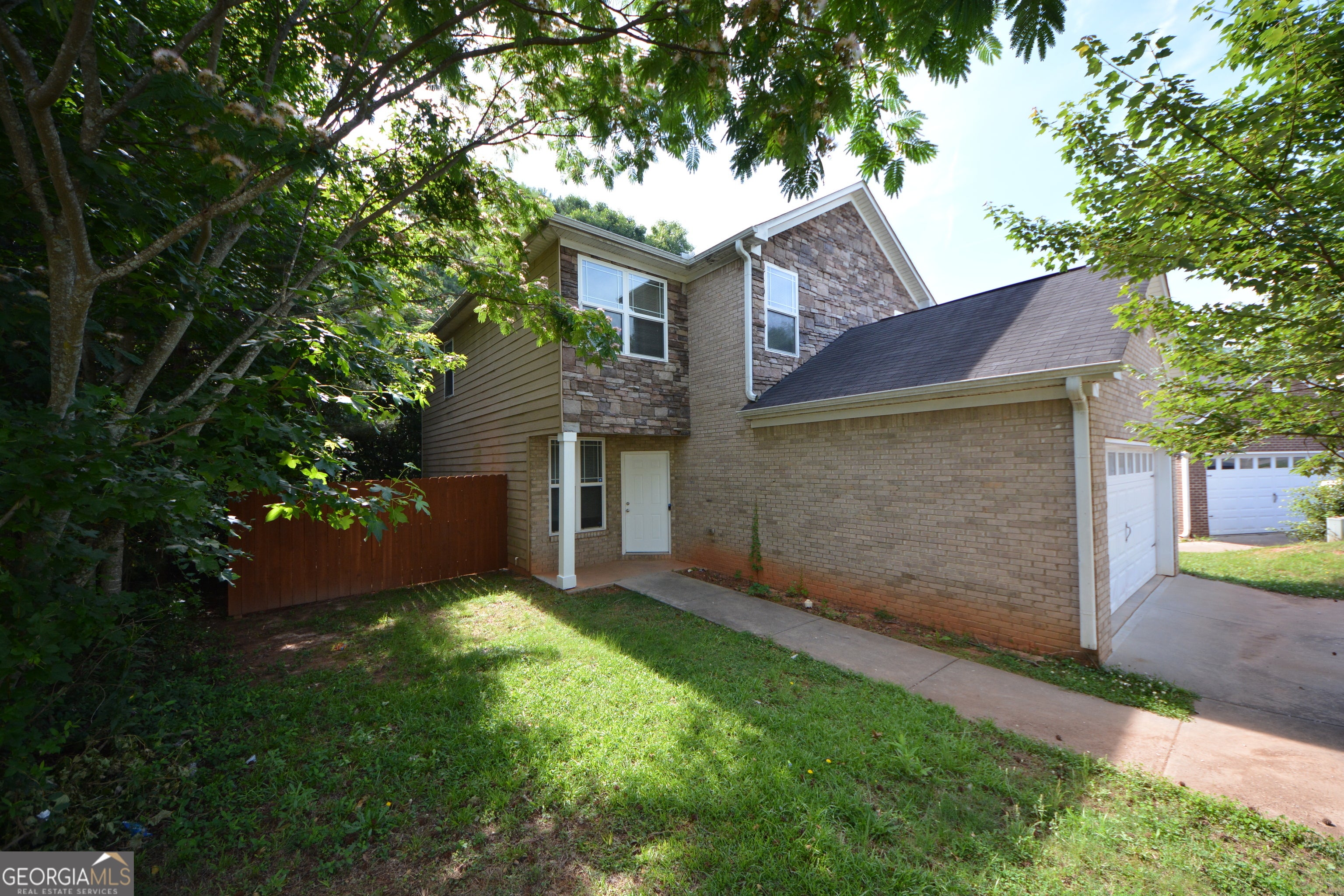 1550 Persimmon TRCE