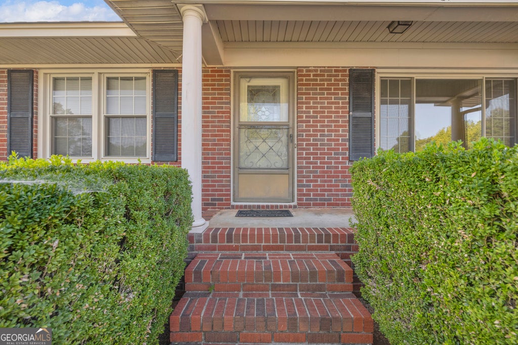 Photo of 61 Farris Road, Hartwell, GA 30643 (MLS # 10841964)