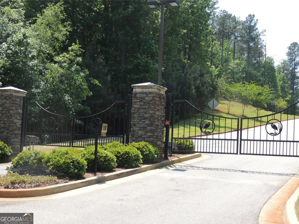 Photo of 311 Willow Pointe Drive, Lagrange, GA 30240 (MLS # 10814505)