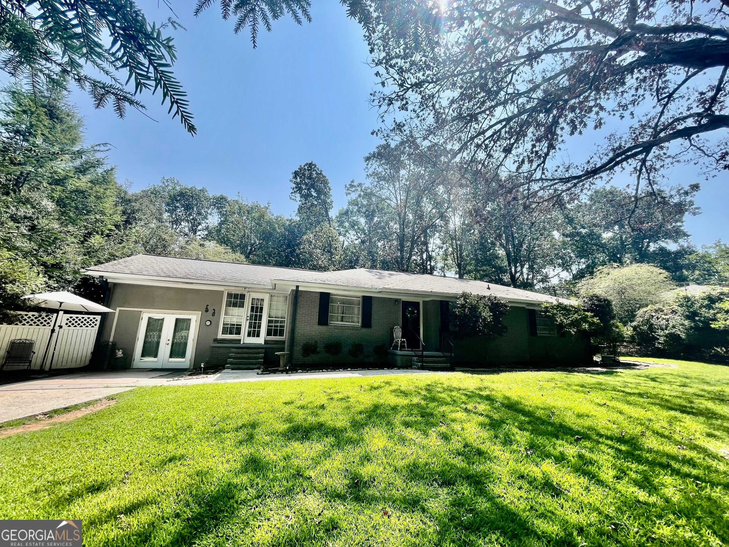 453 Oakland DR