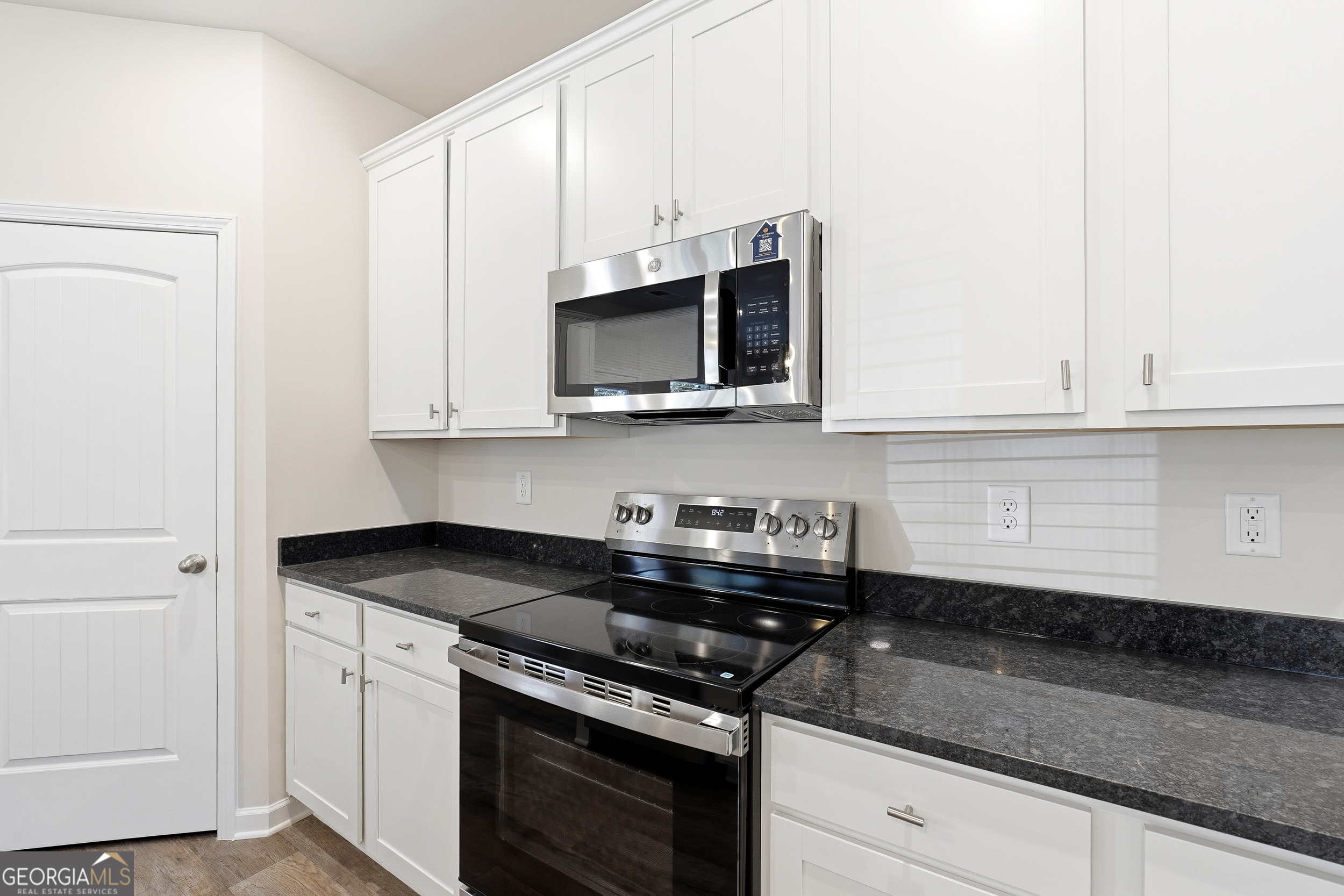 8383 Columbia CT LOT 7