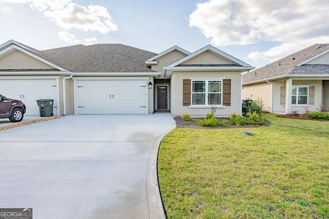 Photo of 332 The Villas Way, Kingsland, GA 31548 (MLS # 10592473)