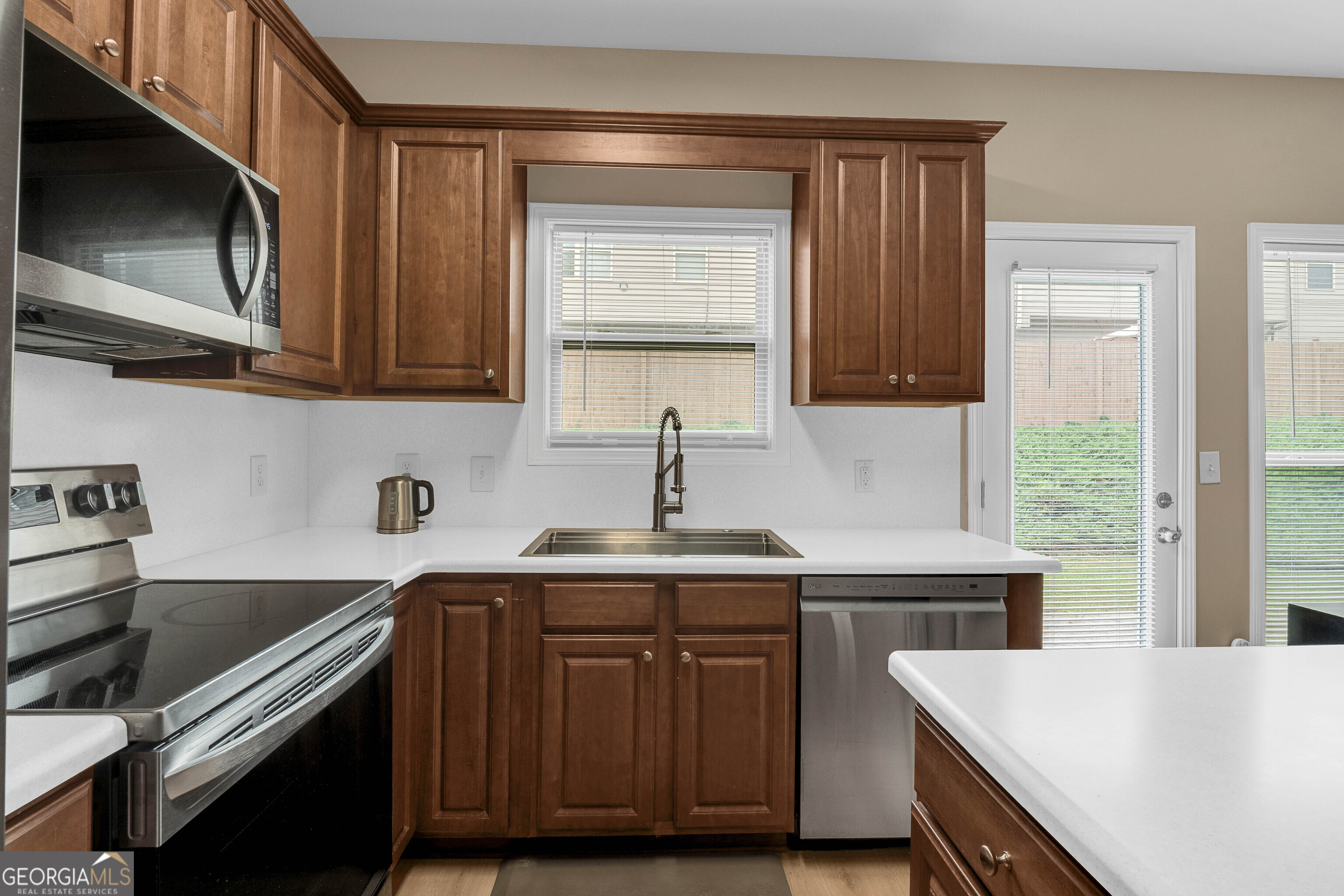 2272 Oakland Downs WAY