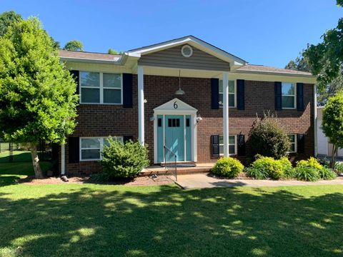 Photo of 6 Skyland Dr, Rome, GA 30165 (MLS # 20119881)