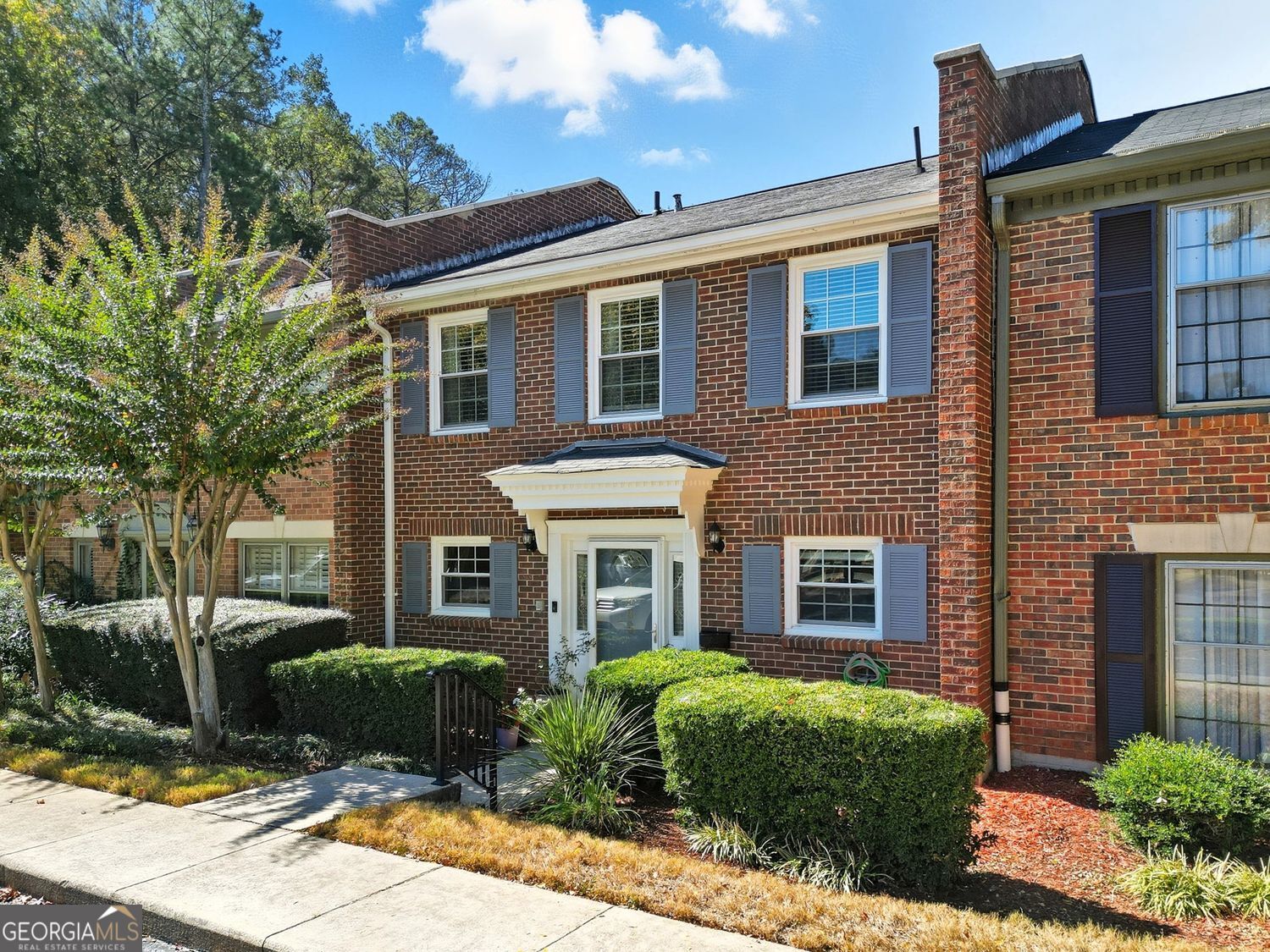 YORK PLACE - Residential