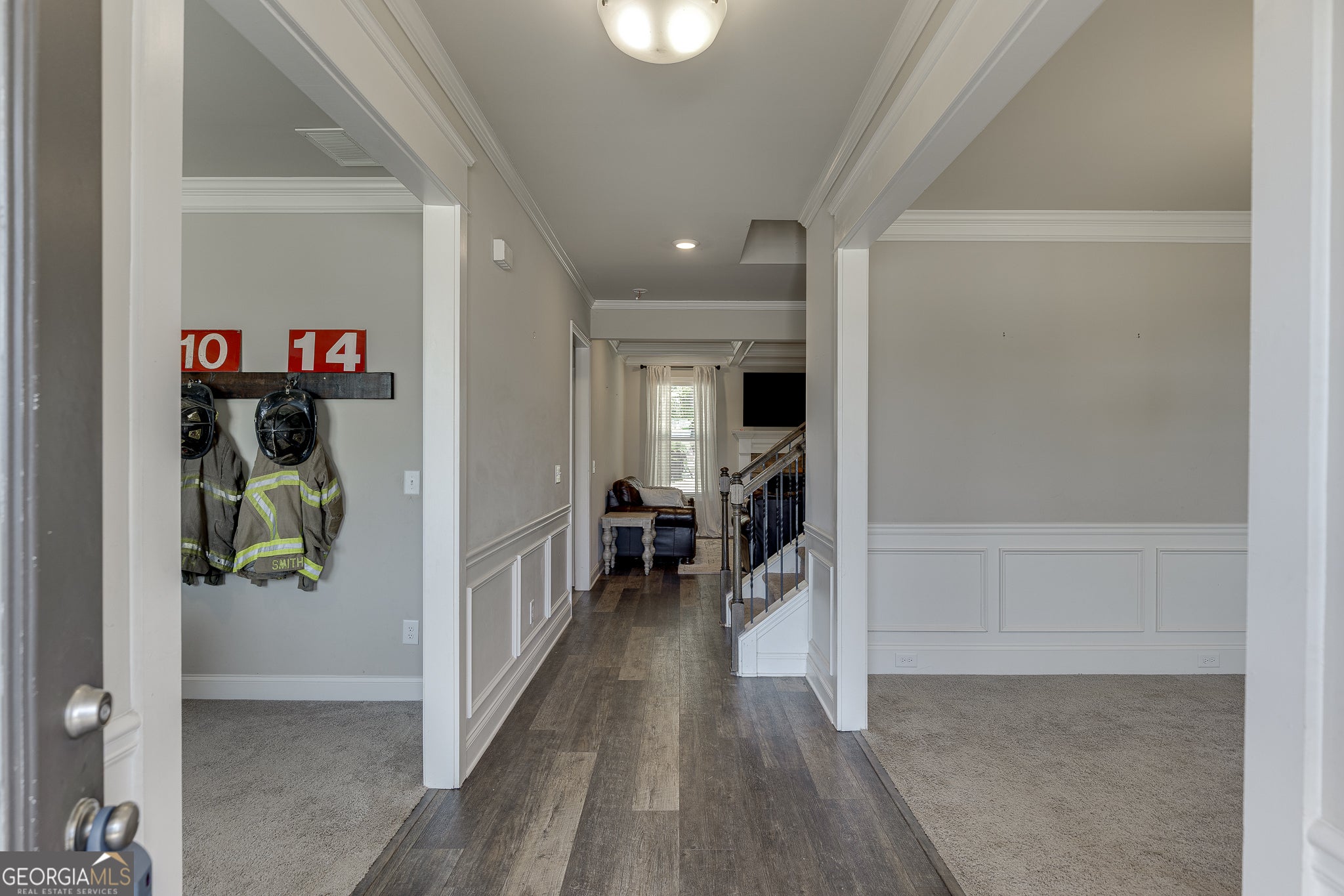 62 Sandhill LN
