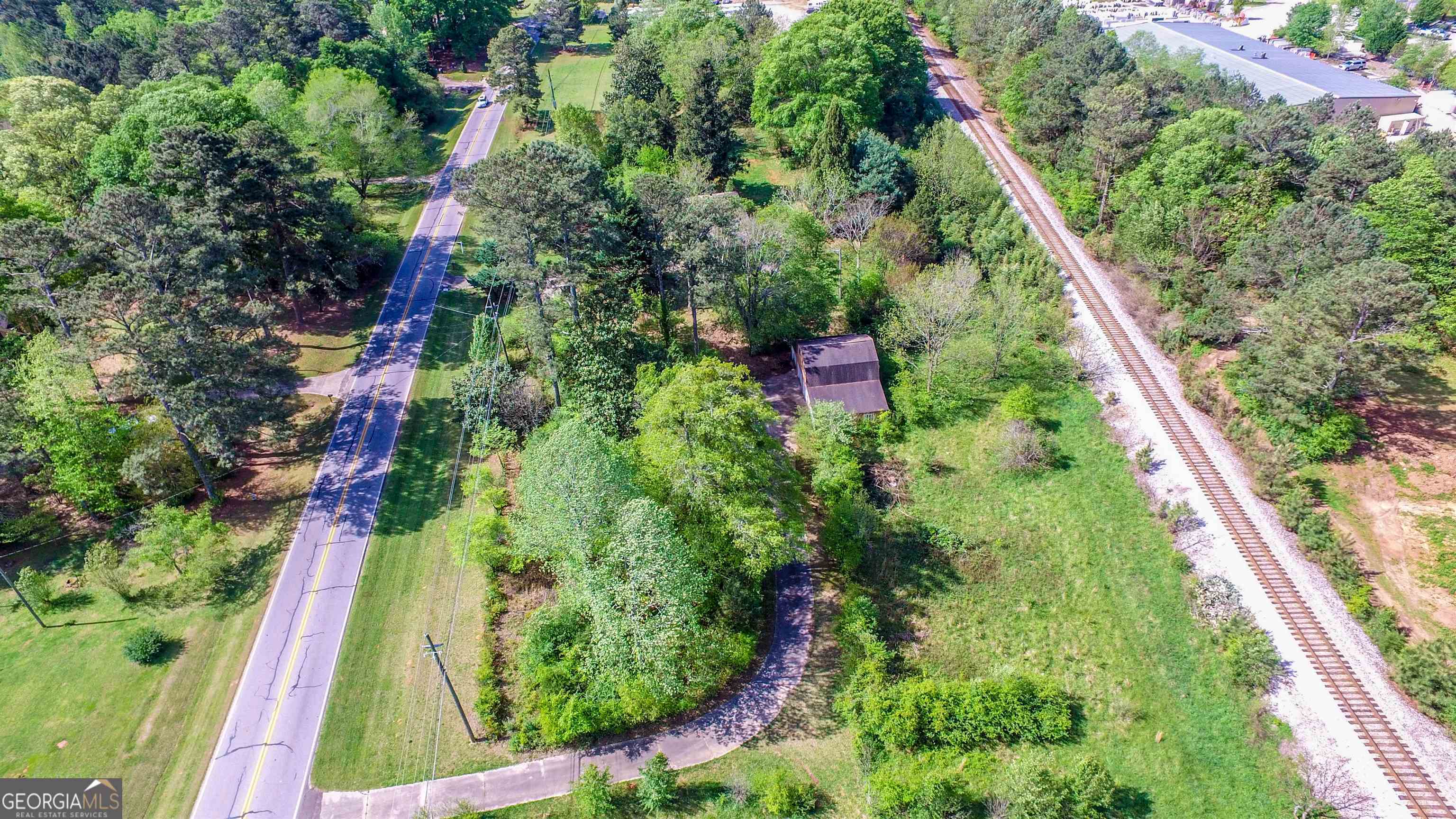 458 Senoia RD