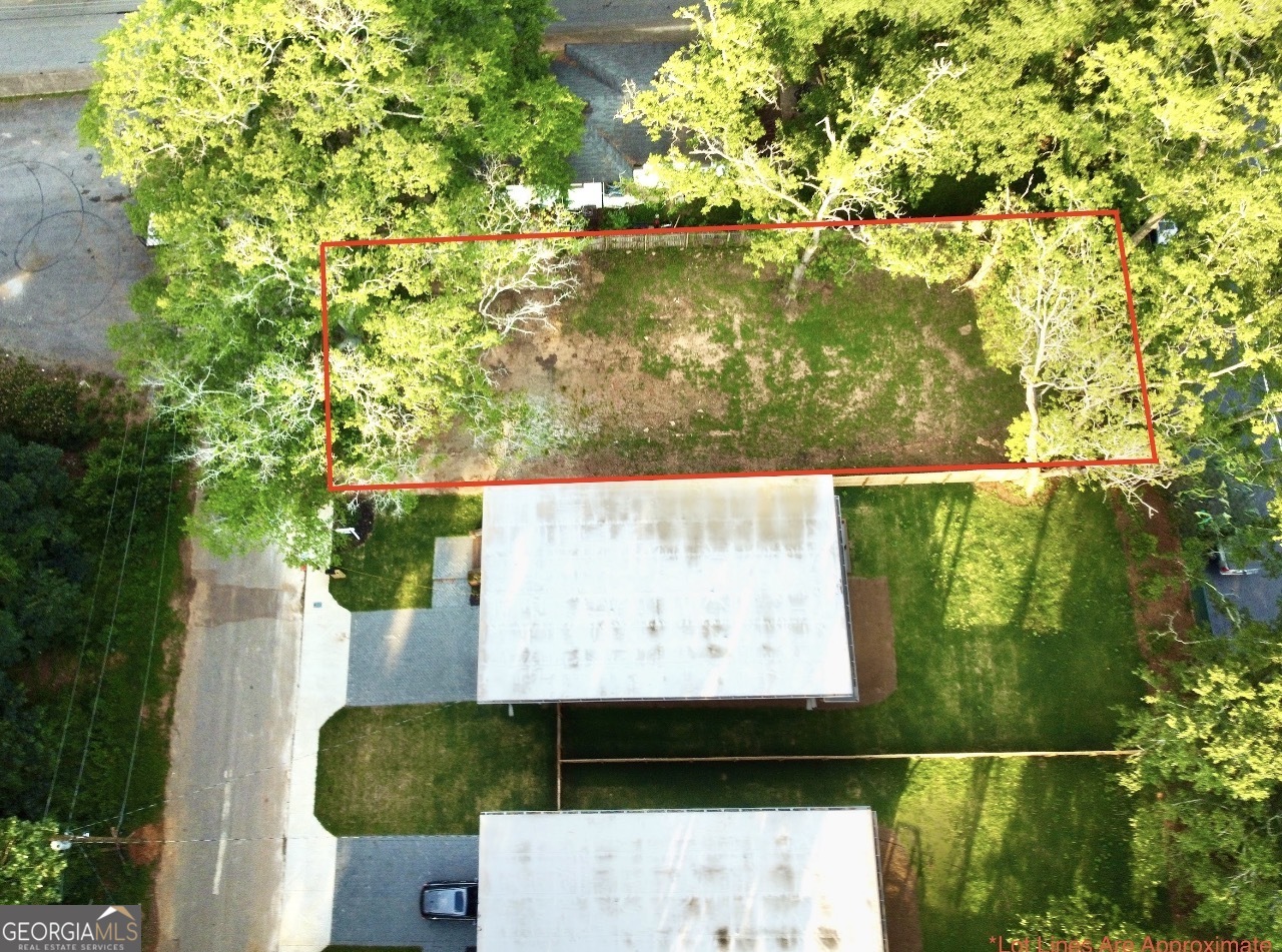 1306 Pine AVE