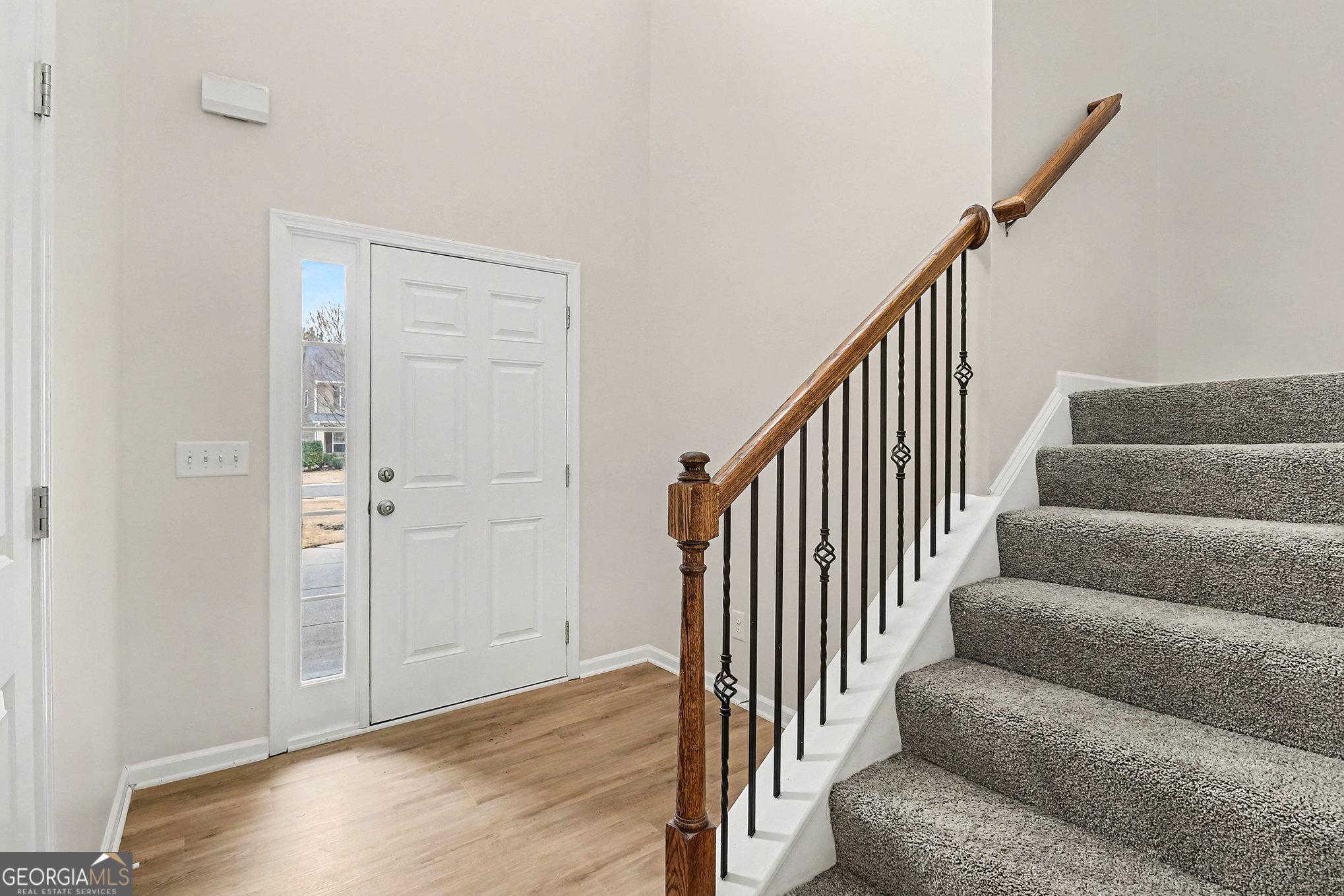 1560 Parkside Village DR