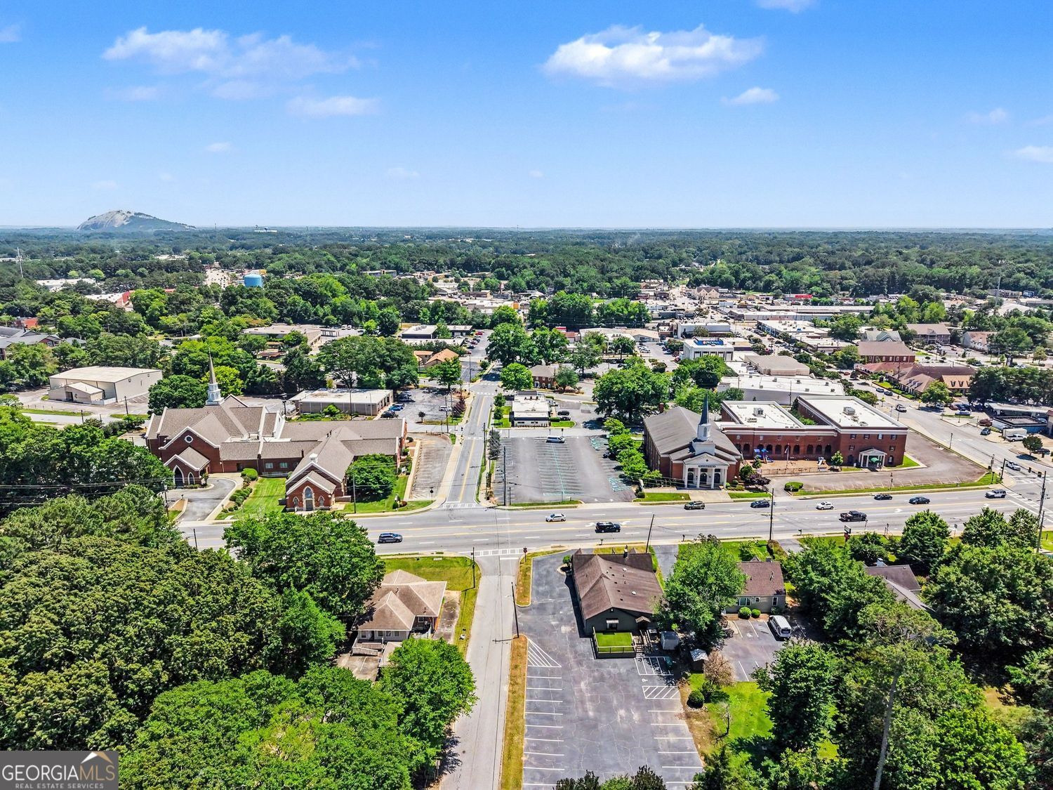 5084 Lavista RD